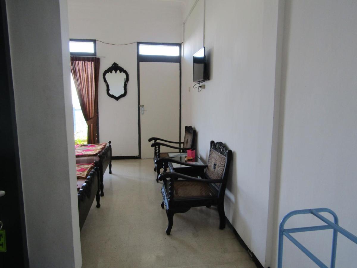 Hotel Pantes Sarangan Dış mekan fotoğraf